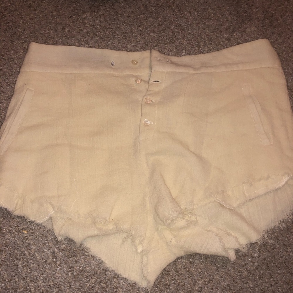 Vintage Anthropologie beach/lounge shorts!